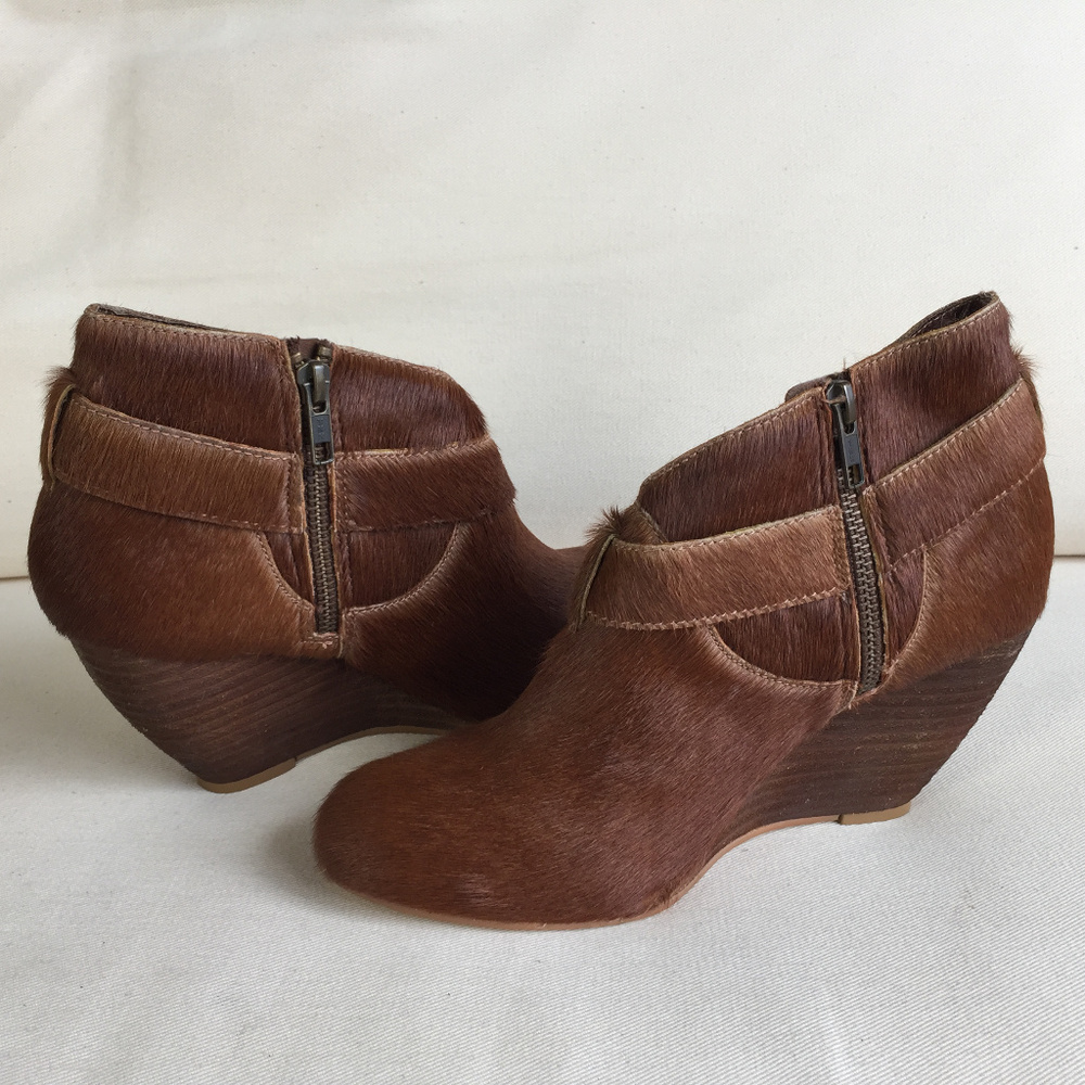 Anthropologie New Vogue Canter 7.5 Booties Wedge View 5
